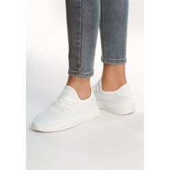 Białe Buty Sportowe Major-League. Białe buty sportowe damskie Born2be, bez wzorów, sportowe. Za 69,99 zł.