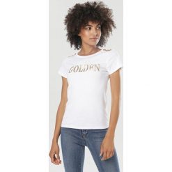 Biały T-shirt Himephise. Białe bluzki damskie Born2be, s, bez wzorów, bez kołnierzyka. W wyprzedaży za 54,99 zł.