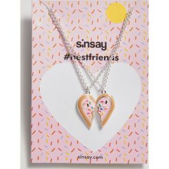 Naszyjniki BFF - Jasny szary. Szare naszyjniki damskie Sinsay. Za 15,00 zł.