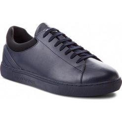Sneakersy EMPORIO ARMANI - X4X224 XL459 D674 Night/Matt Black. Niebieskie sneakersy męskie Emporio Armani, na co dzień, bez wzorów, ze skóry ekologicznej, klasyczne, bez zapięcia. W wyprzedaży za 499,00 zł.