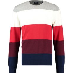 Swetry klasyczne męskie: GANT BLOCKSTRIPE CREW Sweter bright red