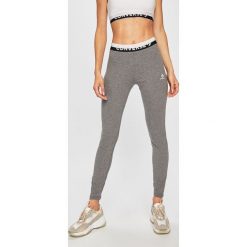 Converse - Legginsy. Szare spodnie damskie Converse, s, bez wzorów, z elastanu. W wyprzedaży za 129,90 zł.