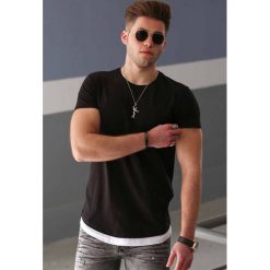 Bluzka męska CLIVE BLACK. Czarne t-shirty męskie IVET, m, bez wzorów, z bawełny, bez kołnierzyka. W wyprzedaży za 39,00 zł.