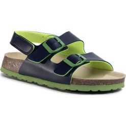 Sandały SUPERFIT - 6-00124-81 D Blau. Niebieskie sandały chłopięce Superfit, ze skóry ekologicznej, bez zapięcia. Za 159,00 zł.