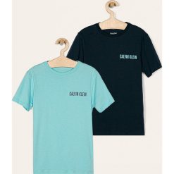 Levi's - T-shirt dziecięcy 128/140-176 cm (2-pack). Niebieskie t-shirty chłopięce Calvin Klein Underwear, z nadrukiem, z bawełny, bez rękawów. W wyprzedaży za 99,90 zł.