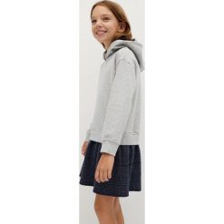 Mango Kids - Sukienka dziecięca Ita 110-164 cm. Szare sukienki dziewczęce Mango Kids, bez wzorów, z elastanu, z długim rękawem, długie, mini, rozkloszowane. Za 99,99 zł.