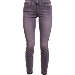 Boyfriendy damskie: BOSS CASUAL ATLANTA Jeansy Slim Fit medium grey