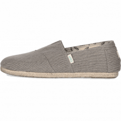 PAEZ espadryle męskie Classic Essential 46 szare. Szare espadryle męskie Paez, z aplikacjami. Za 239,00 zł.