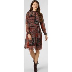 Marie Lund - Sukienka damska, czerwony. Czerwone sukienki damskie Marie Lund, w paski, z materiału, bez kołnierzyka, bez rękawów. Za 149,95 zł.
