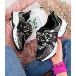 Buty sportowe Foreverfolie BL272 Czarne. Czarne buty sportowe damskie Foreverfolie, w paski, z tkaniny, sportowe. Za 99,00 zł.