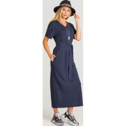 SUKIENKA MANA Weekend Max Mara. Niebieskie sukienki damskie Weekend Max Mara, na imprezę, xs, w paski, z dzianiny, bez kołnierzyka, z krótkim rękawem, krótkie, mini. Za 839,00 zł.