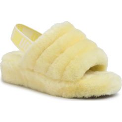 Kapcie UGG - W Fluff Yeah Slide Neon 1110085 Neon Yellow. Żółte klapki damskie Ugg, bez wzorów, ze skóry, bez obcasa. Za 519,00 zł.