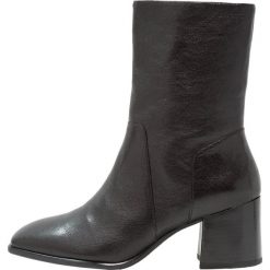 Botki damskie: Vagabond LUNA Botki black