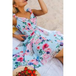 Sukienka FLORISIA. Sukienki damskie IVET, na co dzień, na lato, xl, bez wzorów, bez kołnierzyka, z krótkim rękawem, krótkie, mini. W wyprzedaży za 99,00 zł.