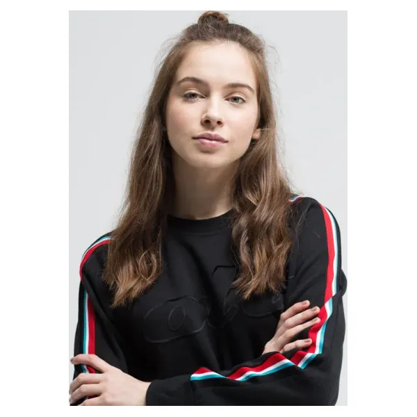 Lotto Bluza Athletica W Iii Sweat Rn Stp Pl , czarny, rozmiar L. Czarne bluzy damskie Lotto, s, bez wzorów, z poliesteru, bez rękawów, bez kaptura. Za 129,99 zł.