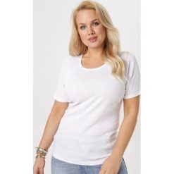 Biały T-shirt Ephesine. Białe bluzki damskie Born2be, xl, bez wzorów, bez kołnierzyka. W wyprzedaży za 14,99 zł.