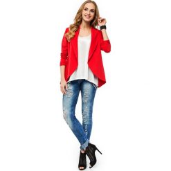 Czerwona Elegancka Dzianinowa Narzutka z Wolnymi Połami. Czerwone marynarki damskie Makadamia, s, bez wzorów, z elastanu, bez rękawów. Za 79,90 zł.
