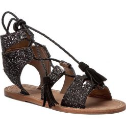 Sandały PEPE JEANS - Malibu Glitter PLS90241 Black 999. Czarne klapki damskie marki Pepe Jeans, bez wzorów, z jeansu, bez obcasa, na obcasie. W wyprzedaży za 179,00 zł.