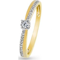 Pierścionek - , Brylant 0,06ct,diament 0,04ct. Żółte pierścionki damskie marki W.KRUK, z brylantem, złote. Za 1190,00 zł.