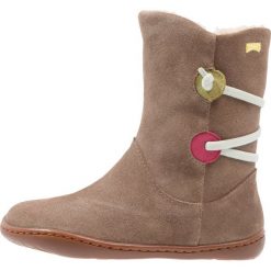 Camper TWINS Śniegowce medium brown. Brązowe buty zimowe damskie marki Camper, z materiału. W wyprzedaży za 287,20 zł.