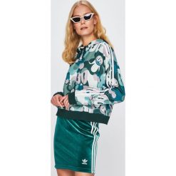 Adidas Originals - Bluza. Szare bluzy damskie z kapturem marki adidas Originals, z bawełny. Za 279,90 zł.