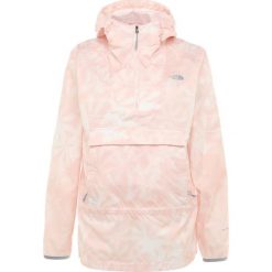 The North Face FANORAK Kurtka Outdoor rose. Czerwone kurtki damskie softshell The North Face, l, z materiału, outdoorowe. Za 499,00 zł.