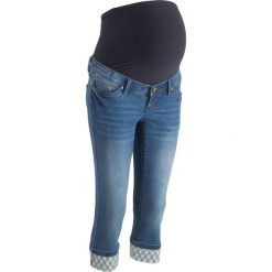 Dżinsy ciążowe rybaczki z wywiniętymi nogawkami w kratę bonprix niebieski "stone”. Niebieskie jeansy damskie bonprix, moda ciążowa. Za 129,99 zł.