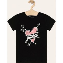 Guess Jeans - T-shirt dziecięcy 118-175 cm. Białe bluzki dziewczęce Guess Jeans, z nadrukiem, z elastanu, z okrągłym kołnierzem, z krótkim rękawem, krótkie, bez kaptura. Za 89,90 zł.