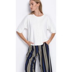 Biały Sweter So Ashamed. Białe bez kategorii marki Born2be, xl, z okrągłym kołnierzem. Za 49,99 zł.