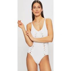Guess Jeans - Strój kąpielowy. Czarne stroje kąpielowe damskie Guess Jeans, xs, z aplikacjami, z elastanu. W wyprzedaży za 199,90 zł.