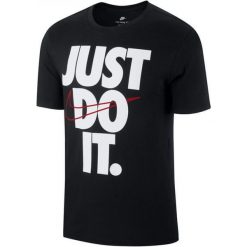 Nike Koszulka Męska M Nsw Tee Hbr 3 S/Black/University Red S. Czerwone koszulki męskie Nike, s, bez wzorów, z tkaniny, sportowe, bez kołnierzyka, bez rękawów. W wyprzedaży za 75,00 zł.