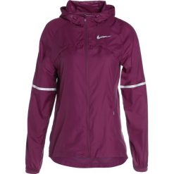 Nike Performance HOODED SHIELD Kurtka do biegania tea berry/reflective silver. Fioletowe kurtki sportowe damskie Nike Performance, xl, z materiału. W wyprzedaży za 259,35 zł.