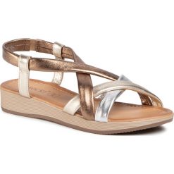 Sandały LASOCKI - ARC-MARYLA-01ME Golden. Żółte klapki damskie Lasocki, bez wzorów, ze skóry, bez obcasa. Za 119,99 zł.