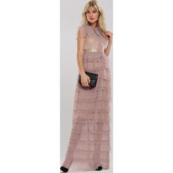 Ciemnobeżowa Sukienka Romantically. Brązowe sukienki damskie Renee, na wesele, s, w paski, z tiulu, eleganckie, z okrągłym kołnierzem, bez rękawów, maxi. Za 199,99 zł.