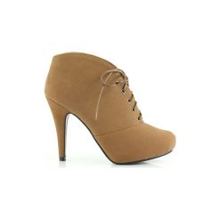 Botki na Szpilce Subtelne i Stylowe Sexy. Botki damskie Merg, eleganckie, bez obcasa, na obcasie, bez zapięcia. Za 39,95 zł.