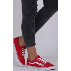 Czerwone trampki sznurowane casu ltd203-4. Czerwone trampki dziewczęce Casu, bez wzorów, z materiału, na sznurówki. Za 89,99 zł.