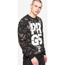 Bejsbolówki męskie: Bluza camo z napisami - Szary
