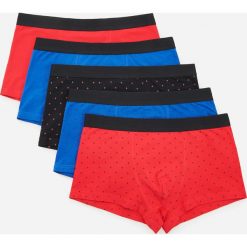 Bawełniane bokserki 5 pack - Czerwony. Czerwone bokserki męskie Reserved, bez wzorów, z bawełny. Za 89,99 zł.