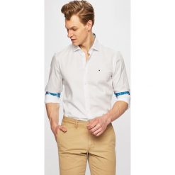 Tommy Hilfiger Tailored - Koszula. Różowe koszule męskie Tommy Hilfiger Tailored, bez wzorów, z bawełny, casualowe, z włoskim kołnierzykiem, z długim rękawem. W wyprzedaży za 199,90 zł.