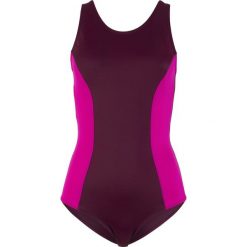 Kostium kąpielowy bonprix bordowo-fuksja. Czerwone stroje kąpielowe damskie marki bonprix, bez wzorów, klasyczne. Za 69,99 zł.