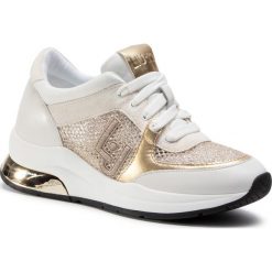Sneakersy LIU JO - Karlie 12 BF0027 TX091 White 01111. Białe półbuty damskie Liu Jo, na co dzień, bez wzorów, z zamszu, bez obcasa, bez zapięcia. Za 699,00 zł.