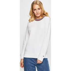 Tommy Hilfiger - Bluza. Białe bluzy damskie TOMMY HILFIGER, s, z nadrukiem, z bawełny, bez rękawów, bez kaptura. W wyprzedaży za 459,90 zł.