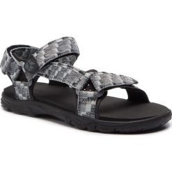Sandały JACK WOLFSKIN - Seven Seas 2 Sandal B 4029951 D Pebble Grey. Szare sandały dziewczęce Jack Wolfskin, z tworzywa sztucznego, bez zapięcia. W wyprzedaży za 149,00 zł.