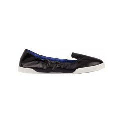 Scholl Damskie Slip-On Pocket Slip-On (Tbc) General Comfort Black f271201004 (Rozmiar 38). Czarne trampki damskie slip on marki Scholl. W wyprzedaży za 85,00 zł.