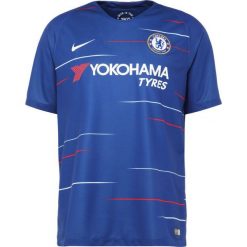 Nike Performance CHELSEA FC LONDON Artykuły klubowe rush blue/white. Niebieskie koszulki męskie Nike Performance, xxl, bez wzorów, z poliesteru, sportowe, bez kołnierzyka, bez rękawów. Za 349,00 zł.