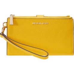 Portfele damskie: MICHAEL Michael Kors WRISTLETS WRISTLET Portfel sunflower