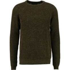 Swetry klasyczne męskie: Suit IRON Sweter dark green