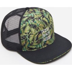 Czapka z daszkiem typu trucker - Wielobarwny. Czapki męskie House, bez wzorów. W wyprzedaży za 19,99 zł.