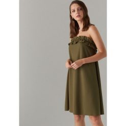 Trapezowa sukienka oversize - Khaki. Brązowe sukienki damskie Mohito, s, bez wzorów, bez kołnierzyka, bez rękawów, trapezowe. Za 119,99 zł.
