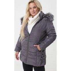 Ciemnoszara Kurtka Yarraville. Szare kurtki damskie Born2be, na zimę, xl, bez wzorów, casualowe, długie. Za 199,99 zł.